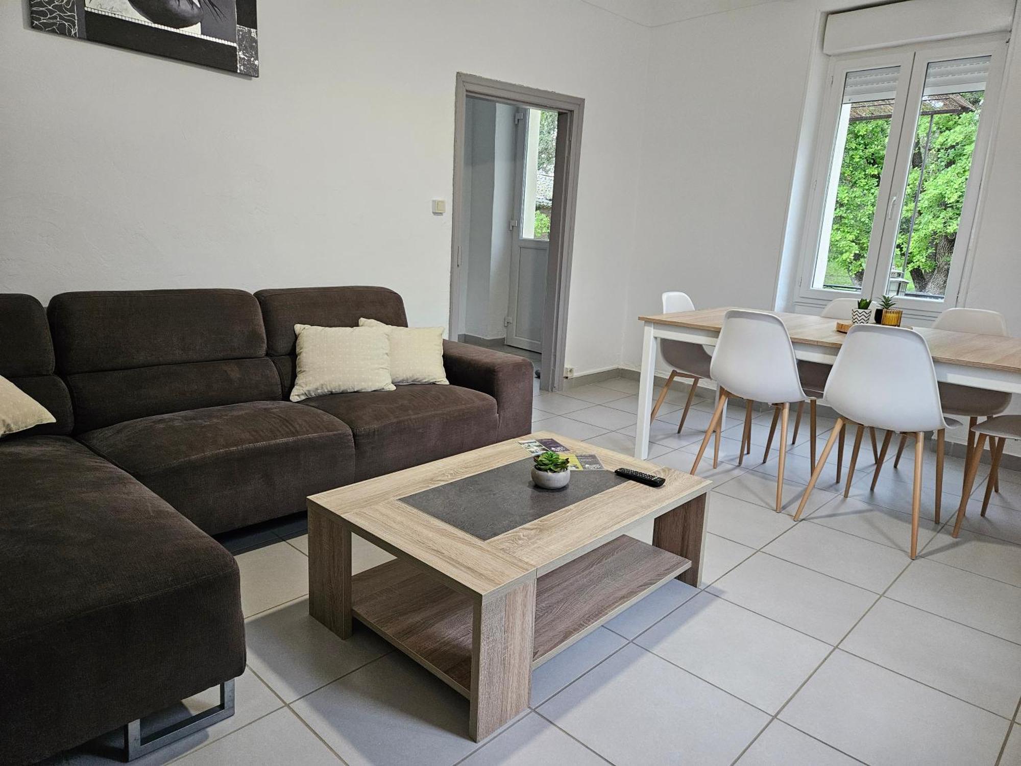 Gite De La Garene Grillon Exterior photo